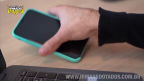 O modelo gostoso with no condoms